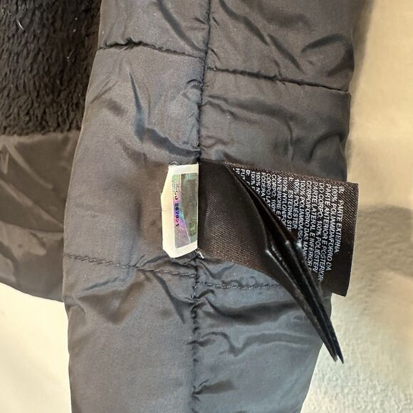The North Face HyVent Womens Black Hooded Rain Jacket Size M - Picture 7 of 10